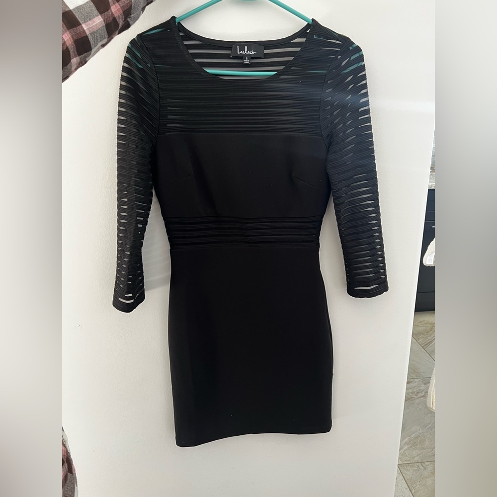 Black long sleeve Lulu’s dress